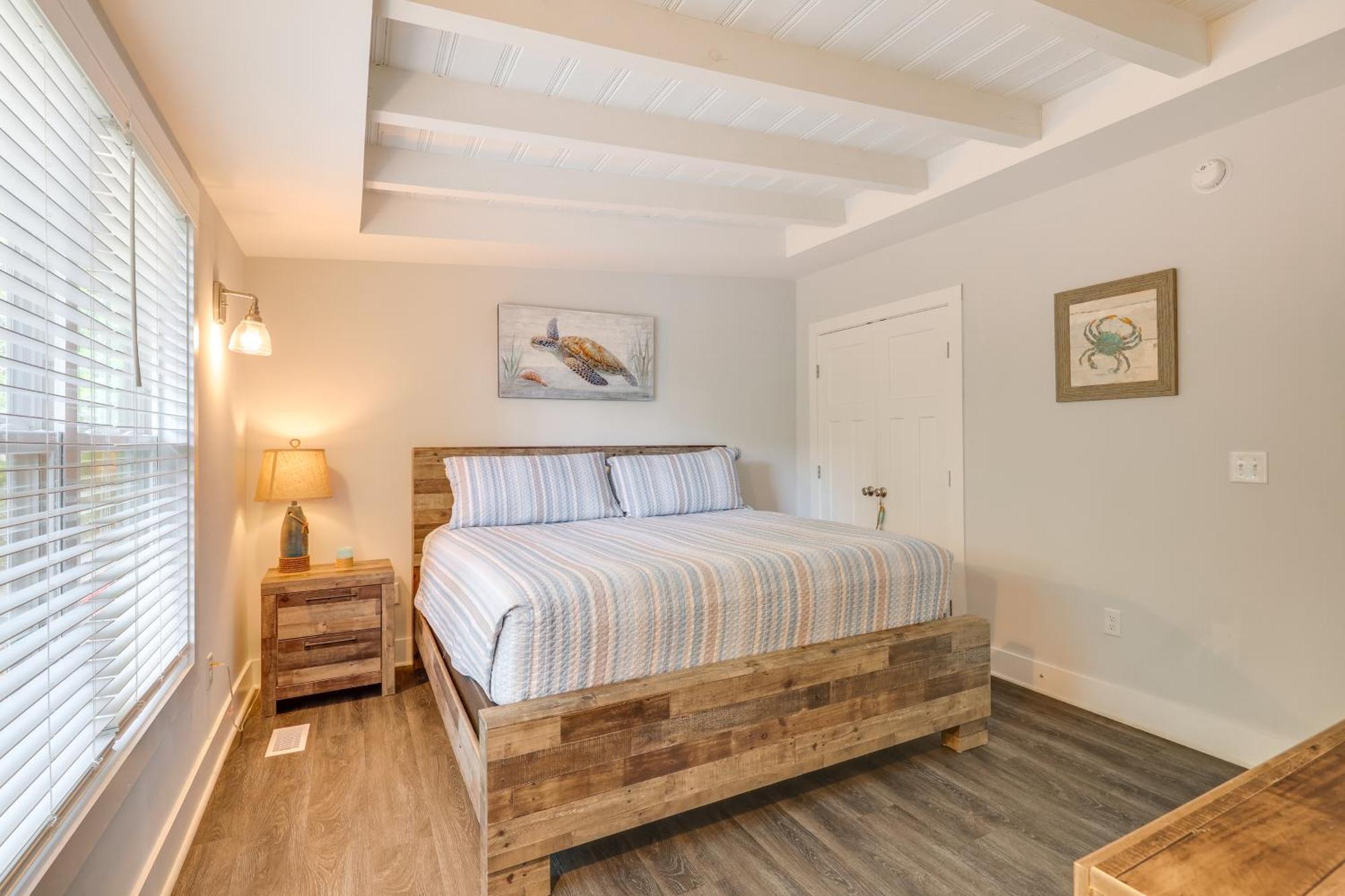 Modern Oak Island Escape 1 Mile To Long Beach! 外观 照片