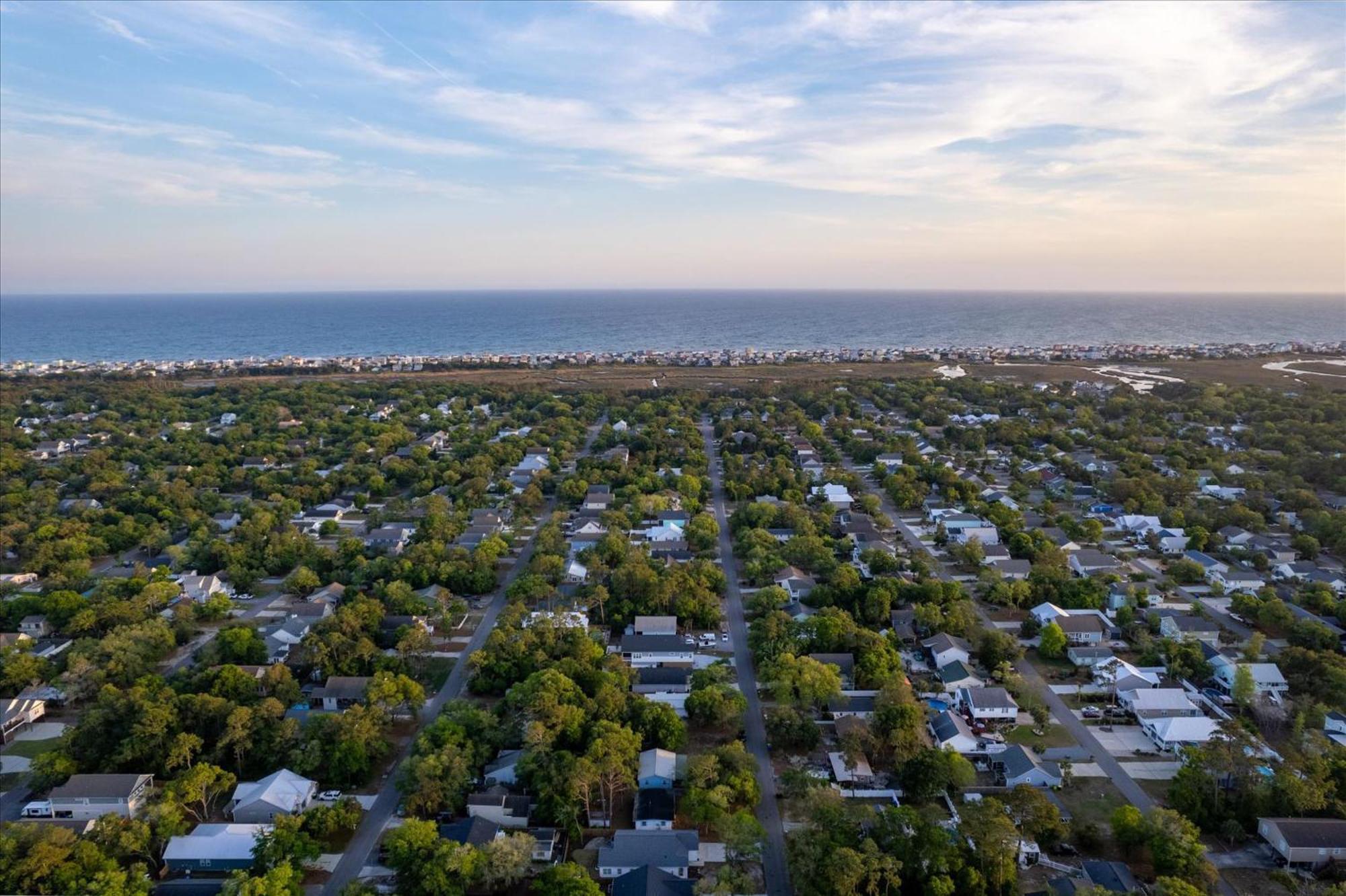 Modern Oak Island Escape 1 Mile To Long Beach! 外观 照片